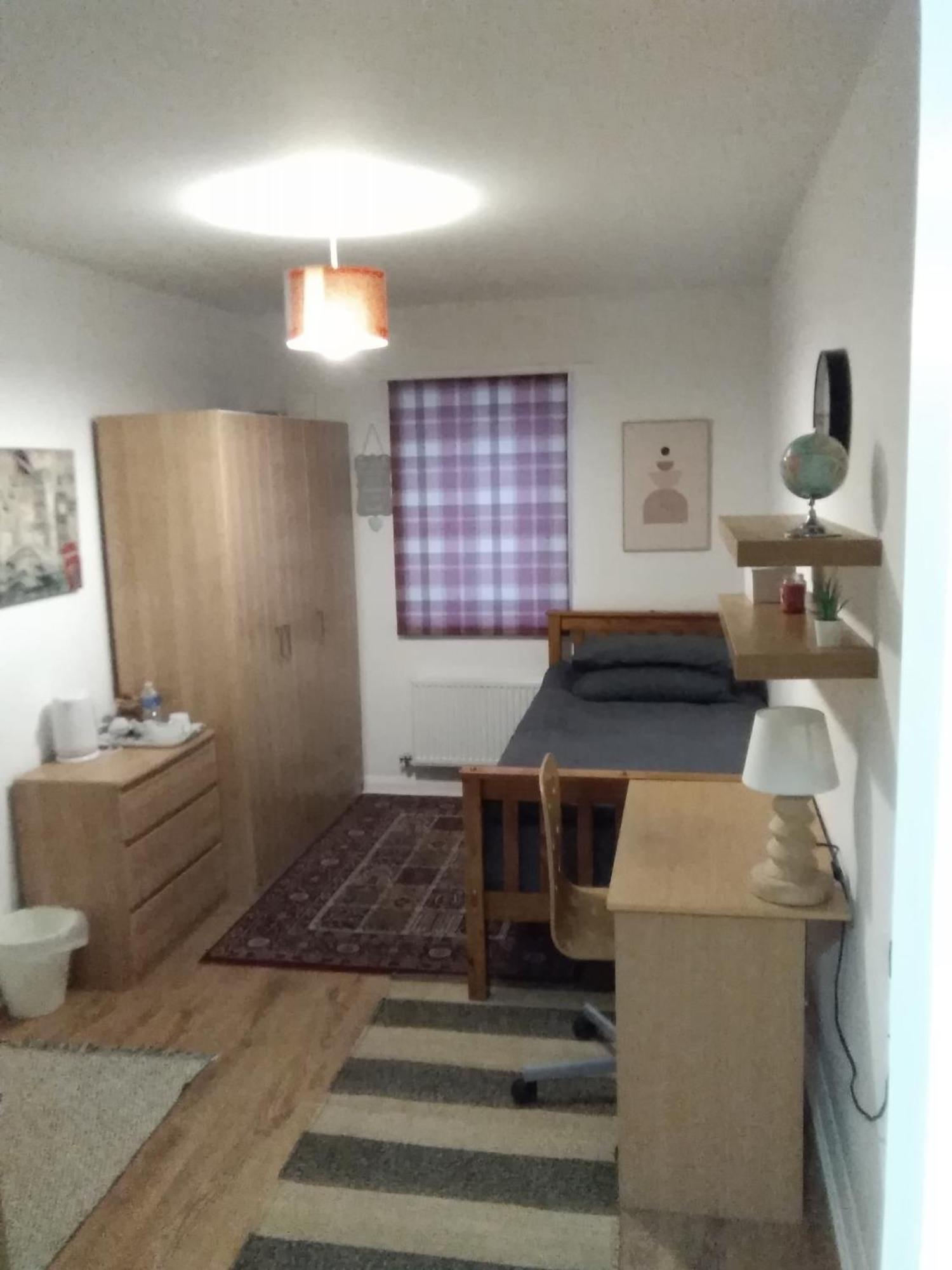 Hospedagem domiciliar Savoy Court Manchester
